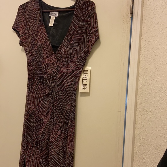 Dresses & Skirts - Beautiful Bobby Bee dress